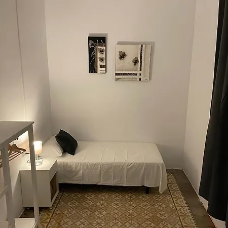 Des Artistes Hostel Barcelona