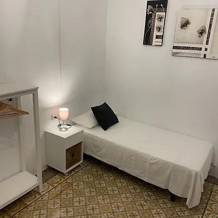 Hostel Des Artistes