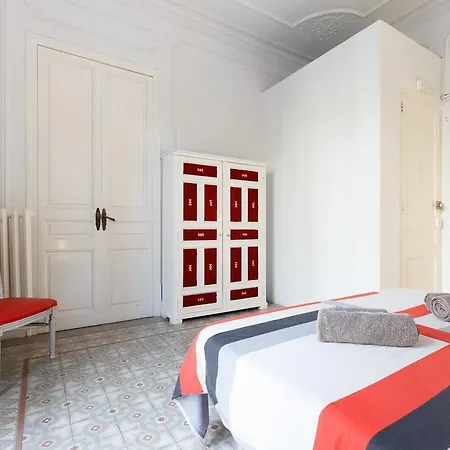 Hostel Des Artistes