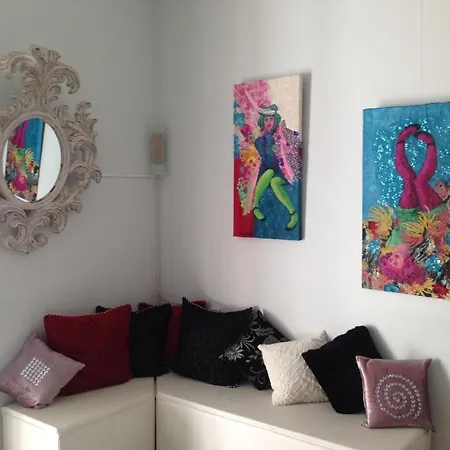 Hostel Des Artistes Barcelona