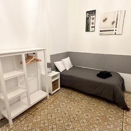 Hostel Des Artistes Barselona